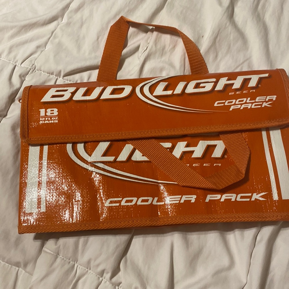 Bud light cooler pack